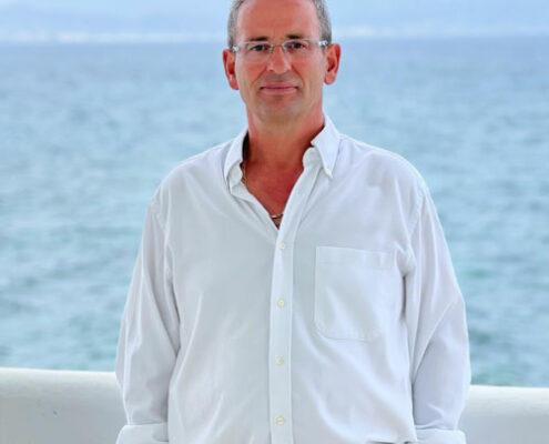 Άγγελος Άγουρος